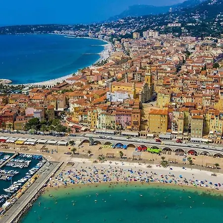 شقة La - Centre - Jardin - Parking Privee - Climatisation